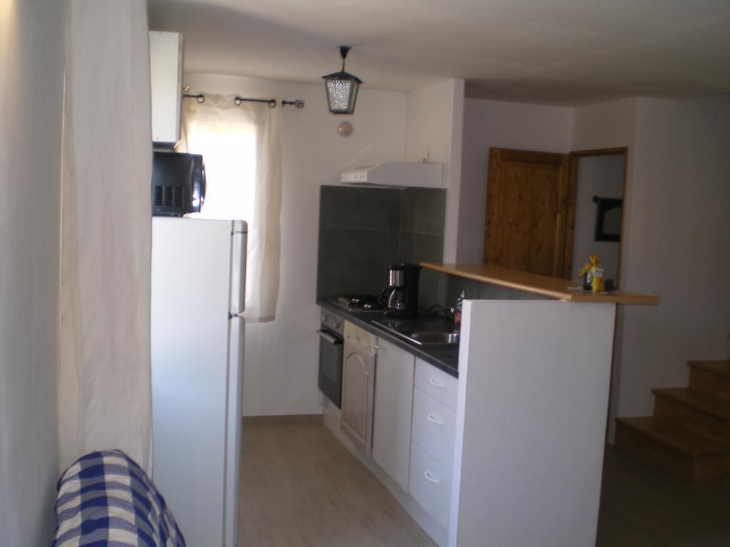Les Cigales D'Estoublon Apartment Room photo