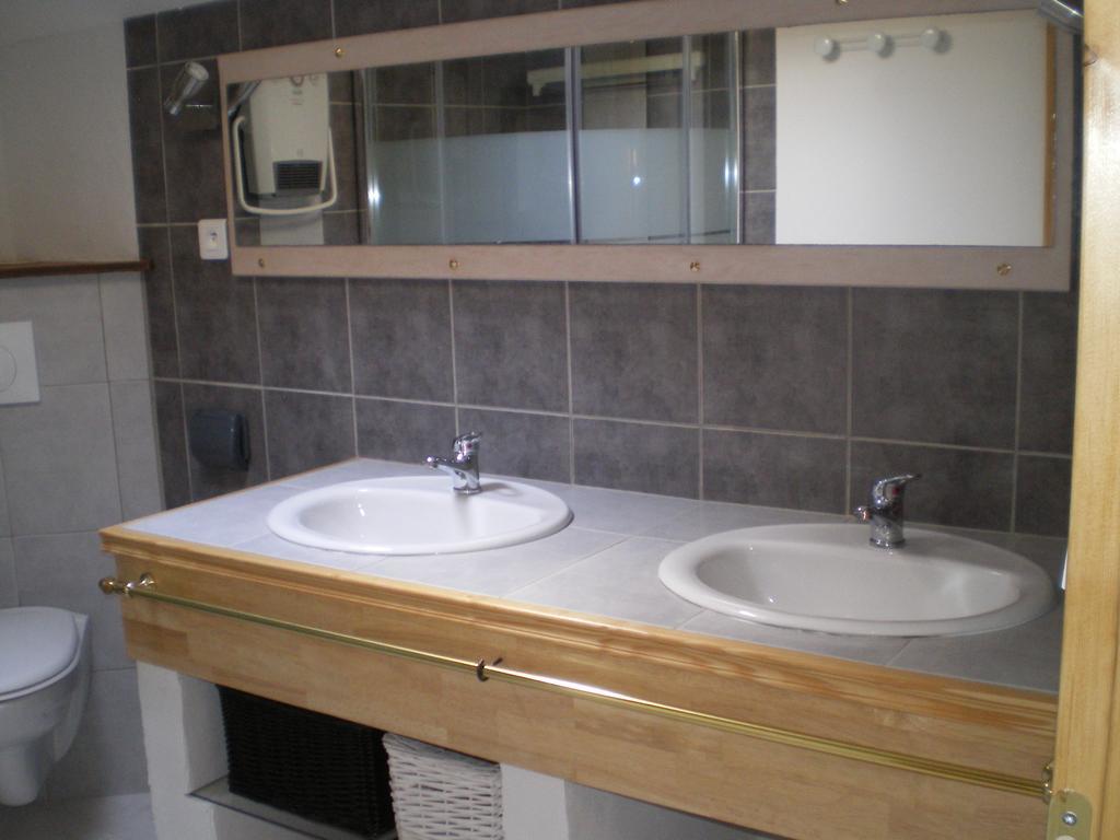 Les Cigales D'Estoublon Apartment Room photo