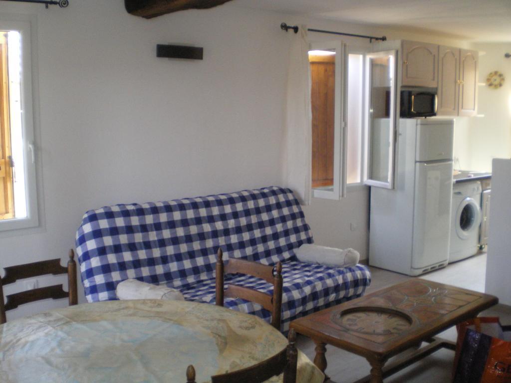Les Cigales D'Estoublon Apartment Room photo